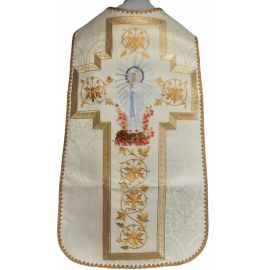 Ornat rzymski haftowany z wizerunkiem MB z Lourdes