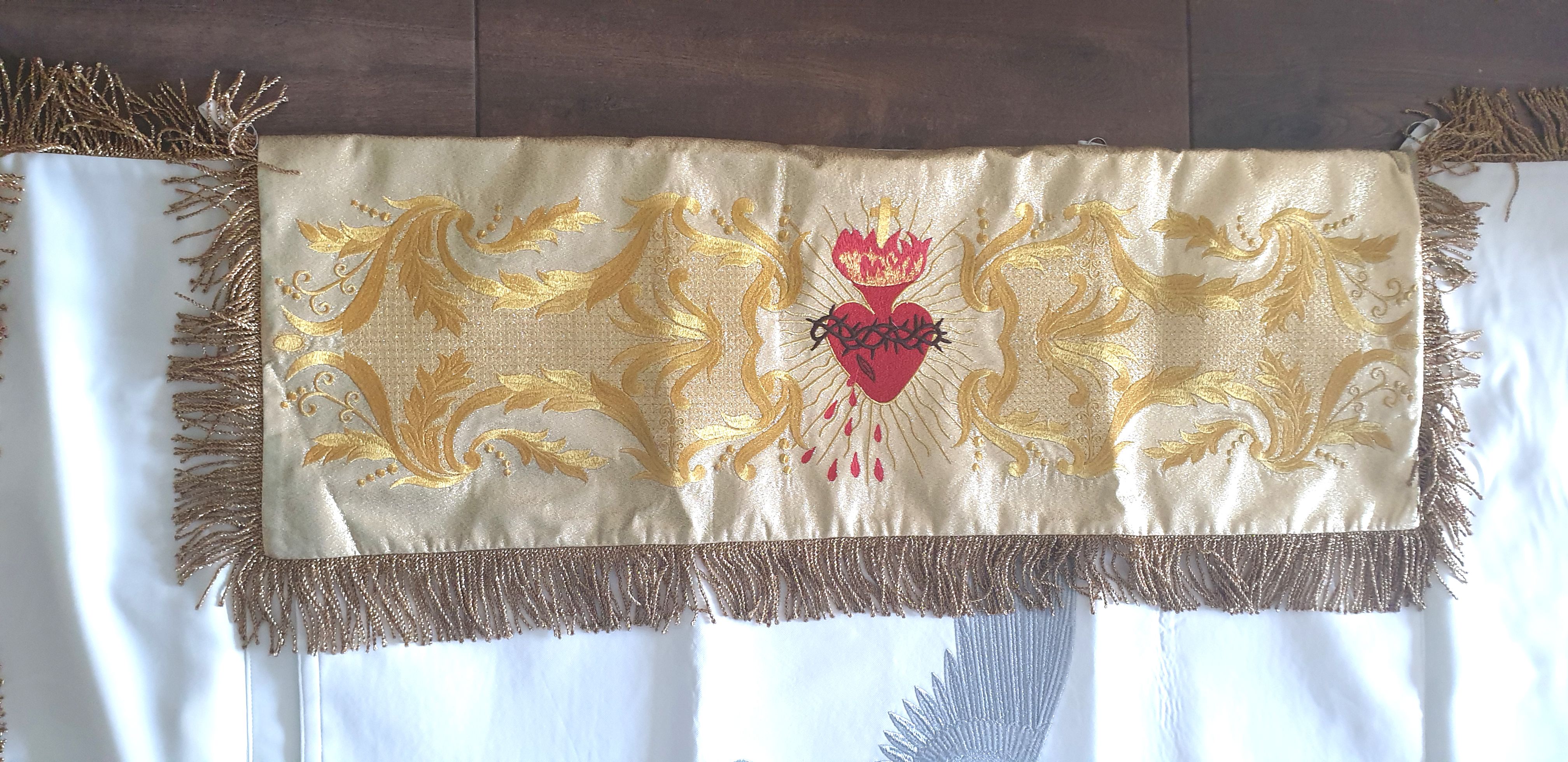 Baldachim na 2 drzewce (2) - Baldachimy haftowane - zdjęcie 2 - Baldachim na 2 drzewce (2)