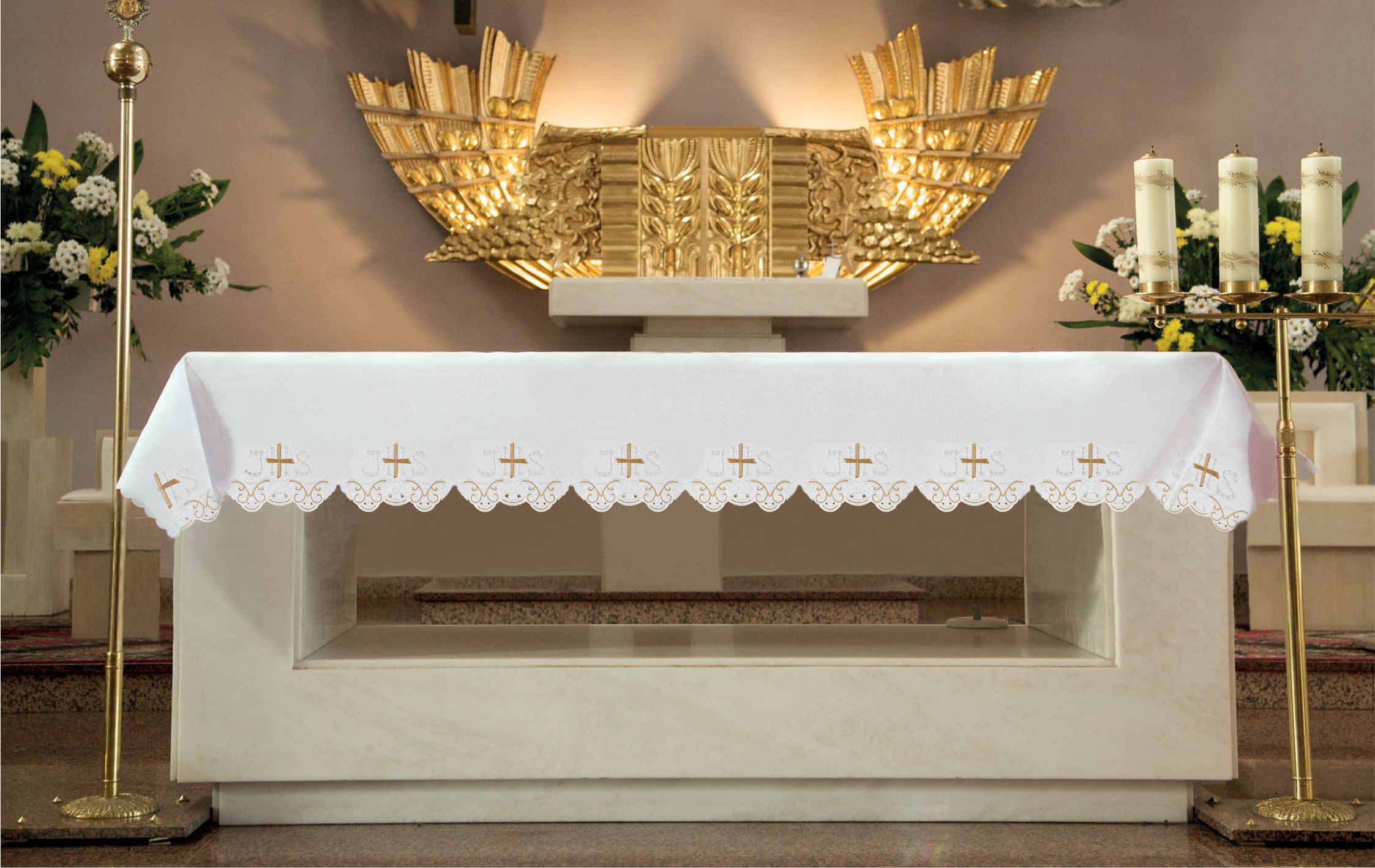 Obrus haftowany wzór IHS (157) - OBRUSY OŁTARZOWE - Nowość