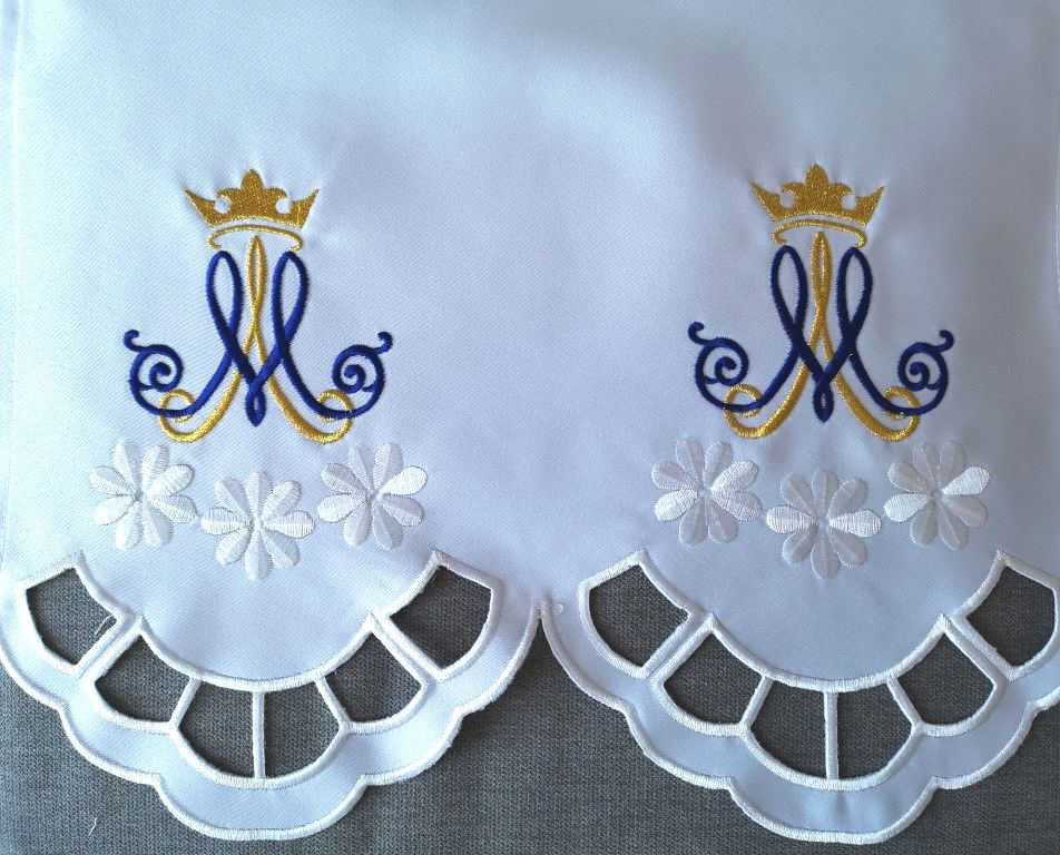 Obrus ołtarzowy haftowany - wzór maryjny (165) - OBRUSY OŁTARZOWE - Nowość