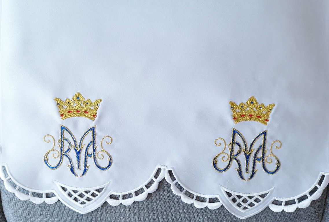 Obrus ołtarzowy haftowany - wzór maryjny złota nić (172) - OBRUSY OŁTARZOWE - Nowość