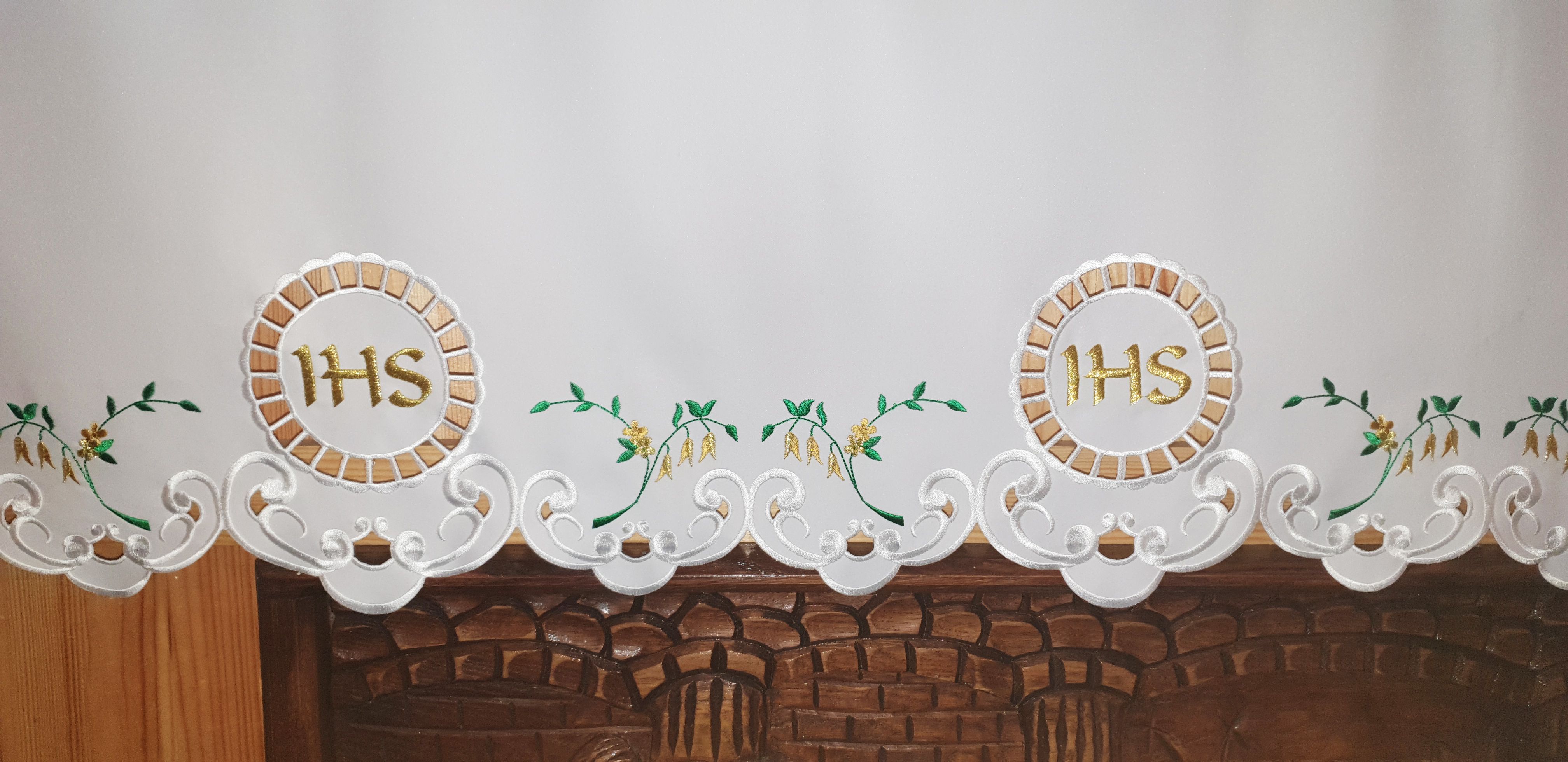 Obrus ołtarzowy haftowany - wzór eucharystyczny (173) - OBRUSY OŁTARZOWE - Nowość