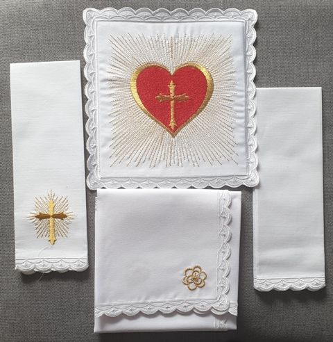 Bielizna kielichowa Serce Jezusa haft - Zestawy - Nowość