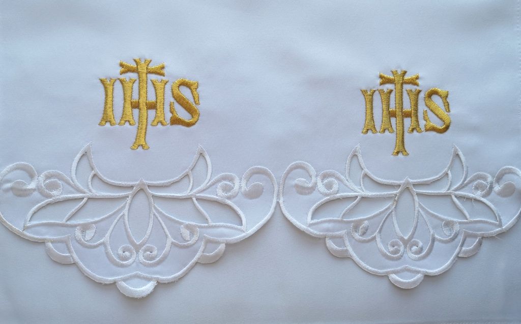 Obrus ołtarzowy haftowany - wzór eucharystyczny (187) - OBRUSY OŁTARZOWE - Nowość