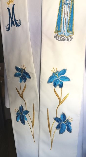 Stuła haftowana Matka Boża Fatimska - Z POSTACIAMI - zdjęcie 6 - Stuła haftowana Matka Boża Fatimska