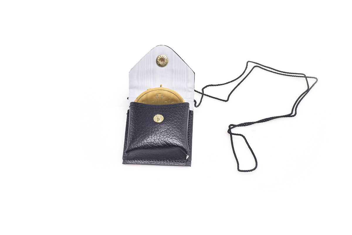 Bursa pozłacane cyborium IHS w etui (13) - BURSY, ZESTAWY DO CHORYCH - zdjęcie 2 - Bursa pozłacane cyborium IHS w etui (13)