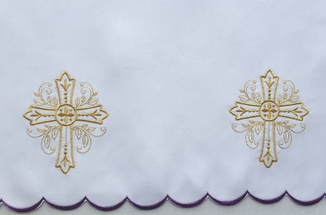 Obrus ołtarzowy haftowany - wzór eucharystyczny (207) - OBRUSY OŁTARZOWE - Nowość