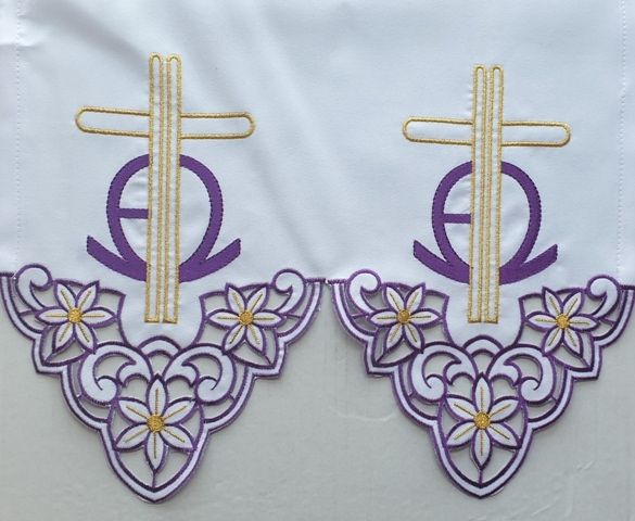 Obrus ołtarzowy haftowany - wzór eucharystyczny (208) - OBRUSY OŁTARZOWE - Nowość