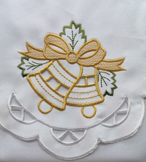 Obrus na Boże Narodzenie Dzwoneczki (8) - OBRUSY OŁTARZOWE - zdjęcie 3 - Obrus na Boże Narodzenie Dzwoneczki (8)