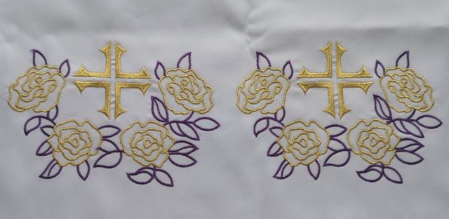 Obrus ołtarzowy haftowany - wzór eucharystyczny (210) - OBRUSY OŁTARZOWE - Nowość