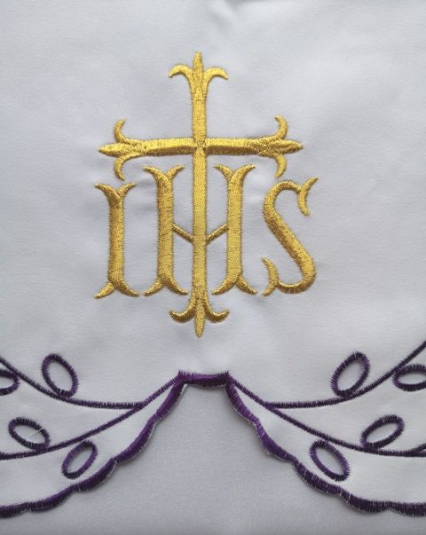 Obrus ołtarzowy haftowany - wzór eucharystyczny (211) - OBRUSY OŁTARZOWE - zdjęcie 2 - Obrus ołtarzowy haftowany - wzór eucharystyczny (211)