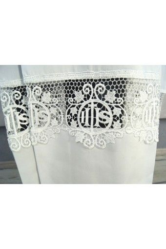 Alba kapłańska tradycyjna z zakładkami + gipiura (13) - KOMŻE I ALBY  KAPŁAŃSKIE - zdjęcie 2 - Alba kapłańska tradycyjna z zakładkami + gipiura (13)