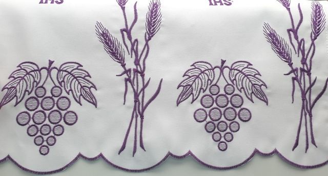 Obrus ołtarzowy haftowany - wzór eucharystyczny (216) - OBRUSY OŁTARZOWE - zdjęcie 2 - Obrus ołtarzowy haftowany - wzór eucharystyczny (216)