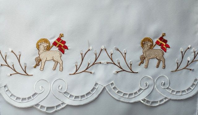 Obrus ołtarzowy haftowany - wzór Wielkanocny (90) - OBRUSY WIELKANOCNE - Nowość