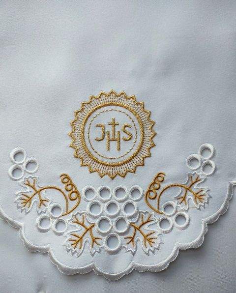 Obrus ołtarzowy haftowany - wzór eucharystyczny (125) - OBRUSY OŁTARZOWE - zdjęcie 2 - Obrus ołtarzowy haftowany - wzór eucharystyczny (125)