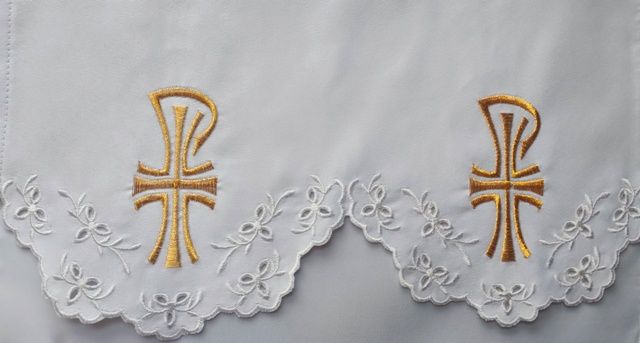 Obrus ołtarzowy haftowany - wzór eucharystyczny (137) - OBRUSY OŁTARZOWE - Nowość