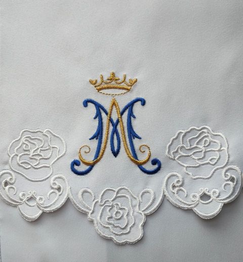 Obrus ołtarzowy haftowany - wzór maryjny (222) - OBRUSY OŁTARZOWE - zdjęcie 2 - Obrus ołtarzowy haftowany - wzór maryjny (222)
