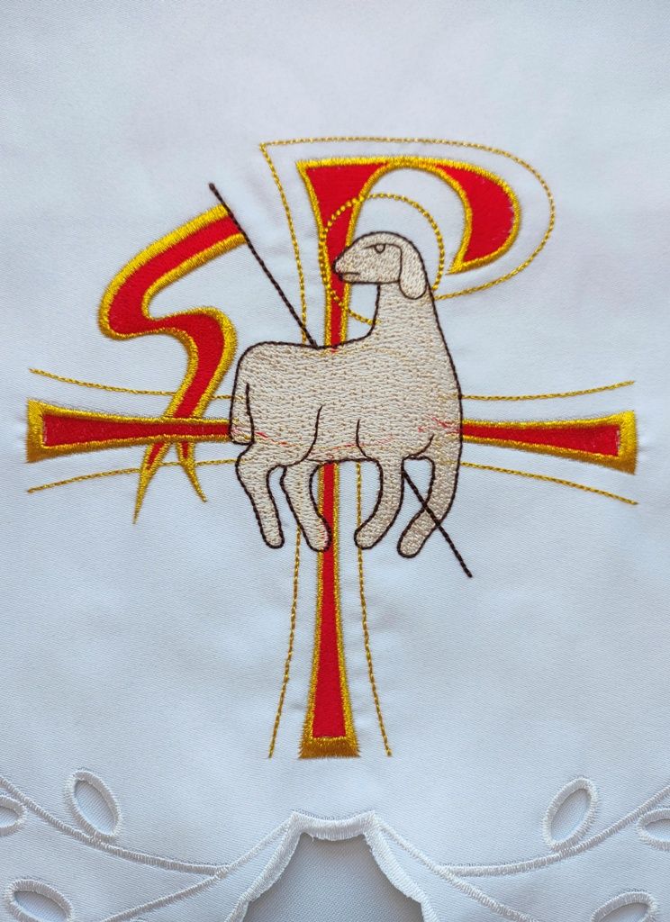 Obrus ołtarzowy haftowany - wzór Wielkanocny (69) - OBRUSY WIELKANOCNE - zdjęcie 2 - Obrus ołtarzowy haftowany - wzór Wielkanocny (69)