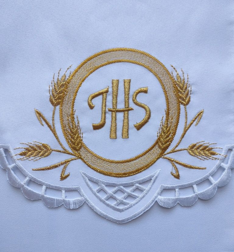 Obrus ołtarzowy haftowany - wzór eucharystyczny (117) - OBRUSY OŁTARZOWE - zdjęcie 2 - Obrus ołtarzowy haftowany - wzór eucharystyczny (117)