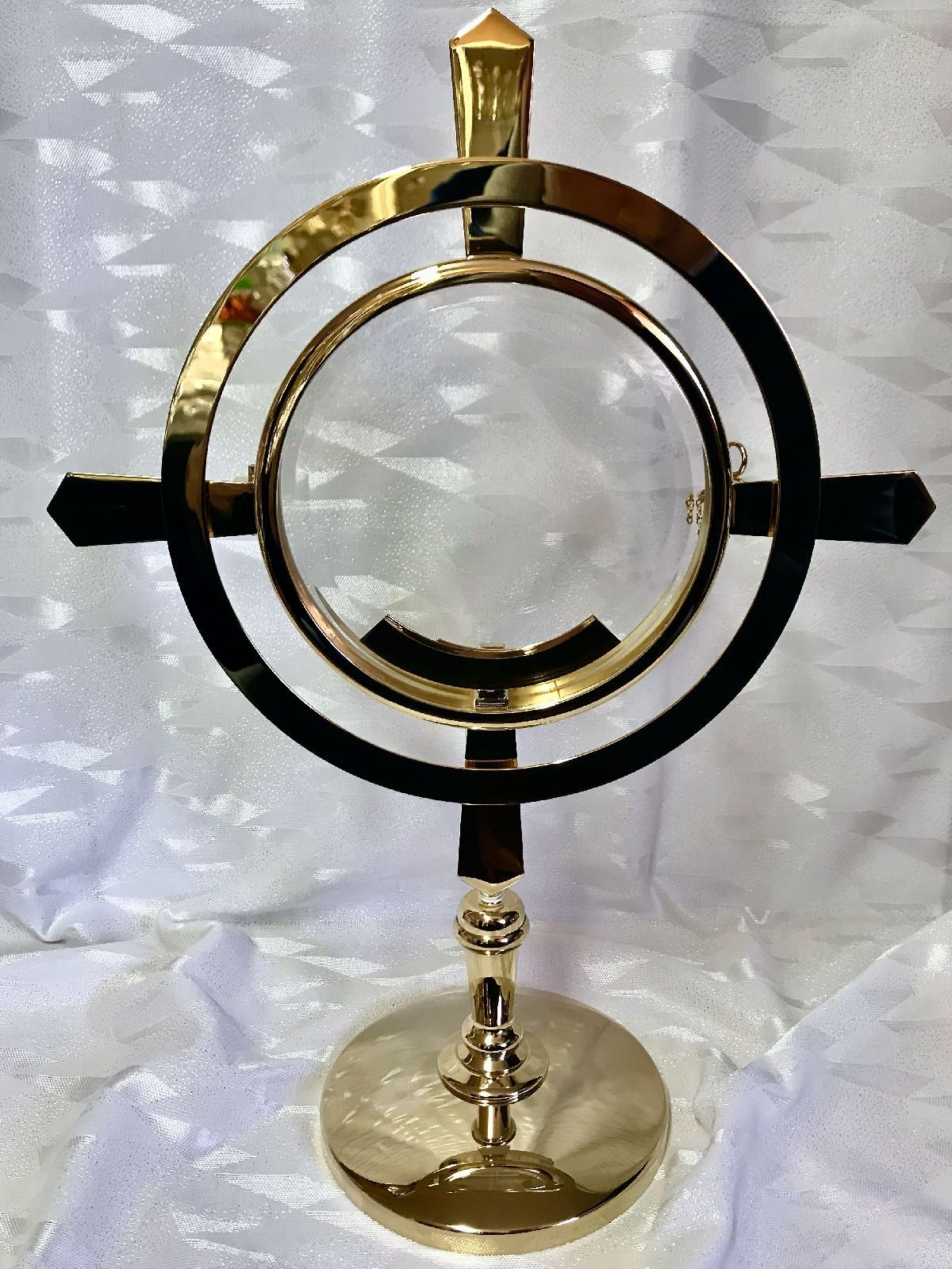 Monstrancja mosiężna luna 16 cm, pozłacana - 40 cm (D15) - MONSTRANCJE - Nowość