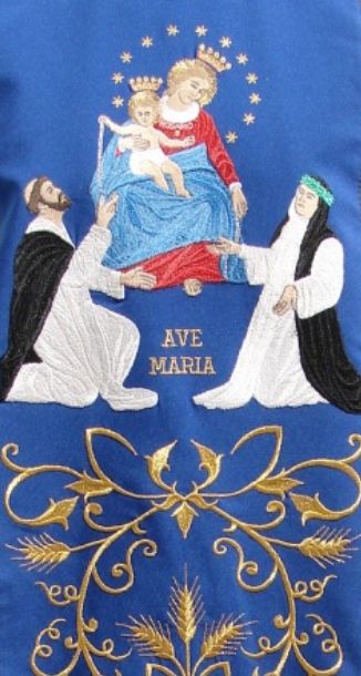 Ornat haftowany Matka Boża Pompejańska - Ornaty Maryjne - zdjęcie 3 - Ornat haftowany Matka Boża Pompejańska