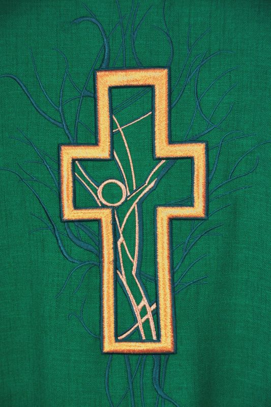 Ornat haftowany zielony  - krzyż (10) - Ornaty zielone - zdjęcie 2 - Ornat haftowany zielony  - krzyż (10)