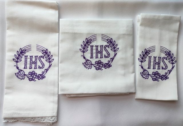 Bielizna kielichowa IHS fioletowy - Zestawy - Nowość