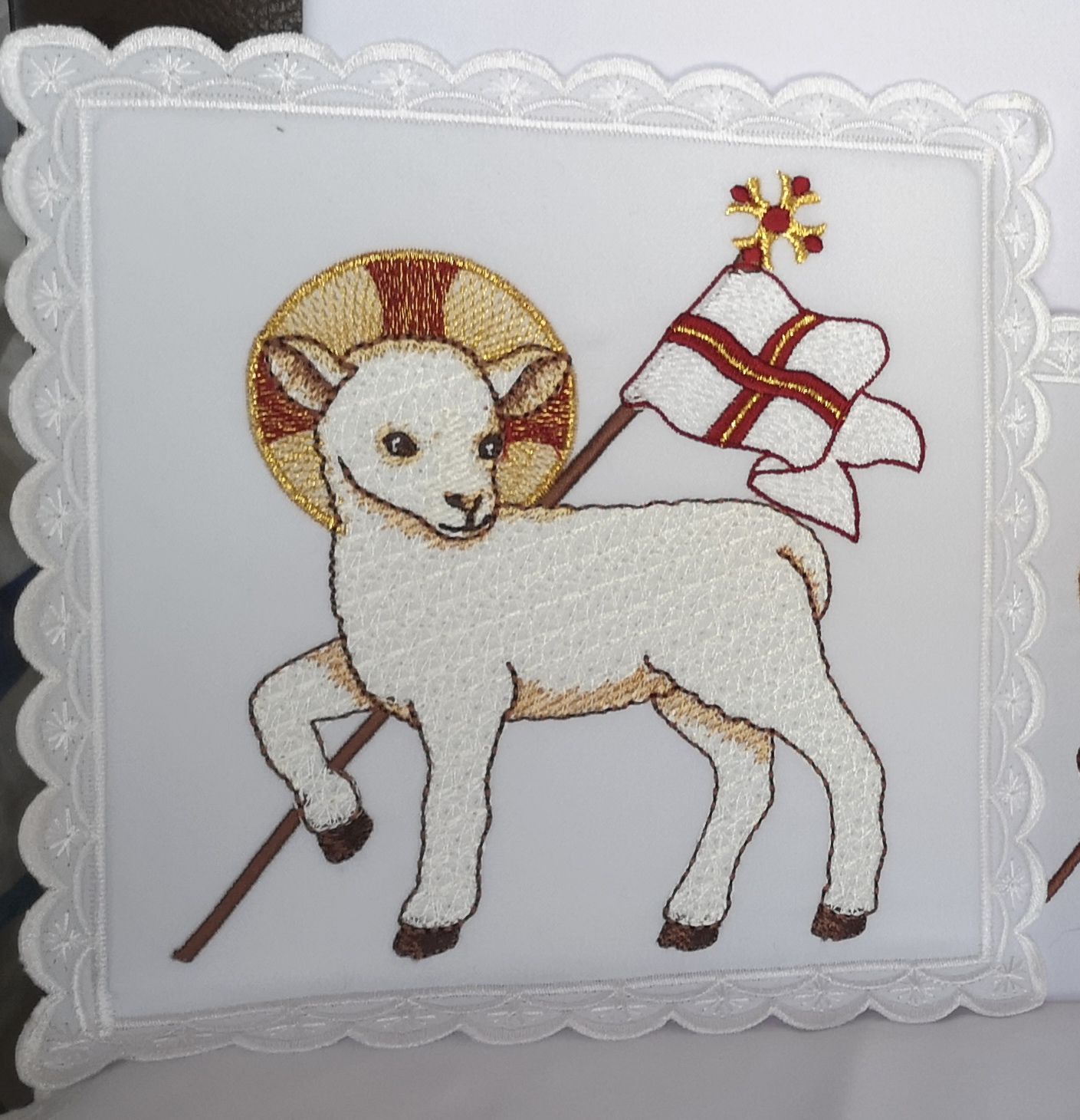 Bielizna kielichowa - Baranek Ofiarny (9) - BIELIZNA KIELICHOWA - zdjęcie 4 - Bielizna kielichowa - Baranek Ofiarny (9)