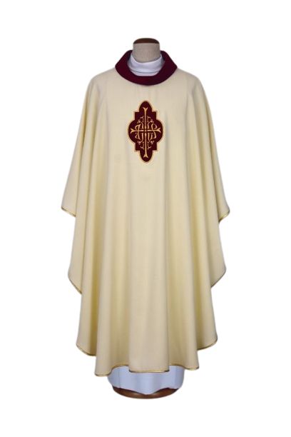 Ornat ecru z haftowaną aplikacją z aksamitu (13) - Ornaty białe/ ecru - Nowość