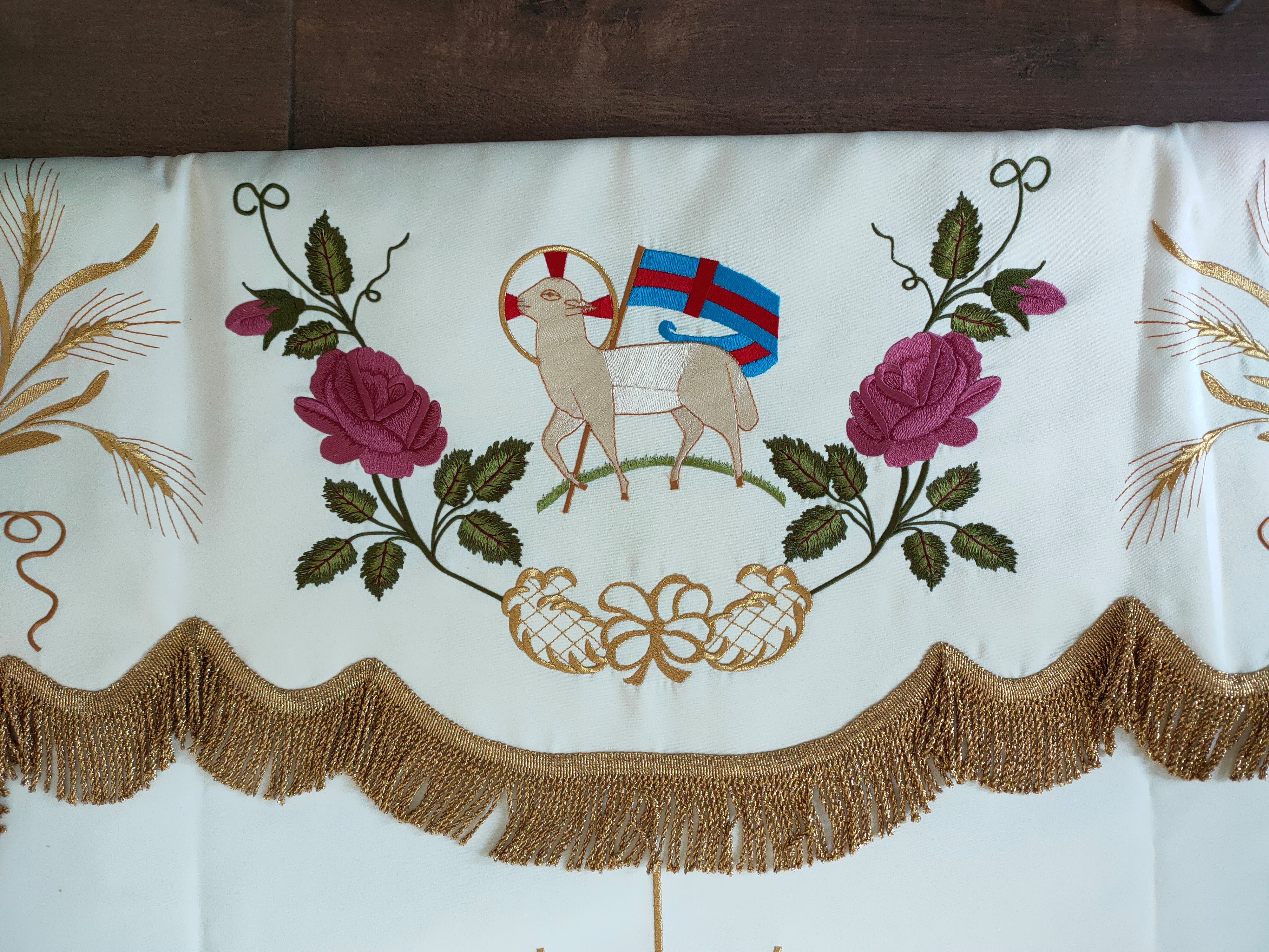 Baldachim bogato haftowany (Z) - Baldachimy haftowane - zdjęcie 5 - Baldachim bogato haftowany (Z)