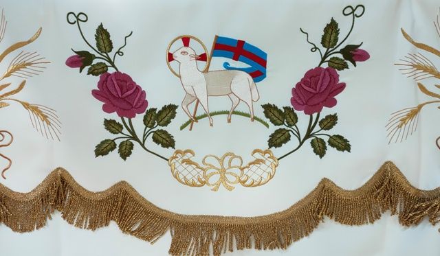 Baldachim bogato haftowany (Z) - Baldachimy haftowane - zdjęcie 4 - Baldachim bogato haftowany (Z)