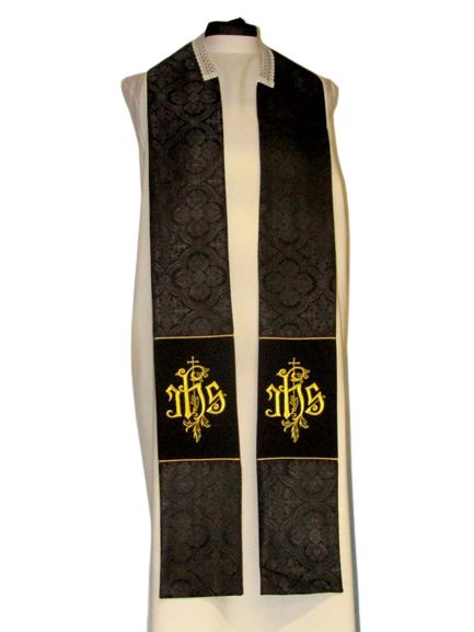 Kapa haftowana - IHS czarna - rozeta (1) - KAPY LITURGICZNE - zdjęcie 2 - Kapa haftowana - IHS czarna - rozeta (1)