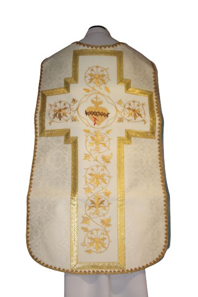 Ornat rzymski ecru Serce Pana Jezusa (51) - Ornaty rzymskie - Nowość