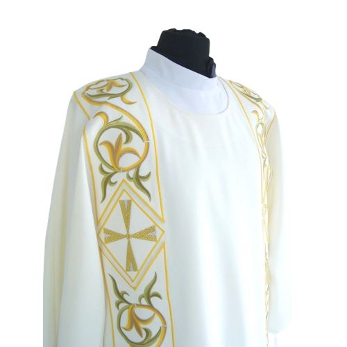 Dalmatyka materiał strecz, haftowane pasy (07) - DALMATYKI - zdjęcie 2 - Dalmatyka materiał strecz, haftowane pasy (07)