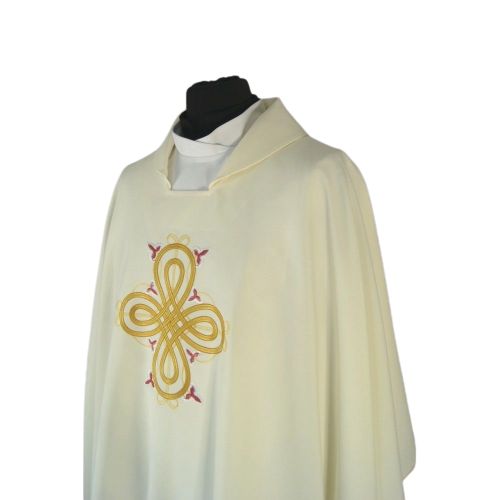 Ornat gotycki ecru haftowany - tkanina gładka (40) - Ornaty białe/ ecru - zdjęcie 2 - Ornat gotycki ecru haftowany - tkanina gładka (40)