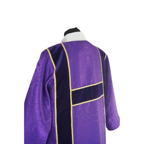 Dalmatyka fioletowa gotycka - tkanina żakard (45) - DALMATYKI - zdjęcie 3 - Dalmatyka fioletowa gotycka - tkanina żakard (45)