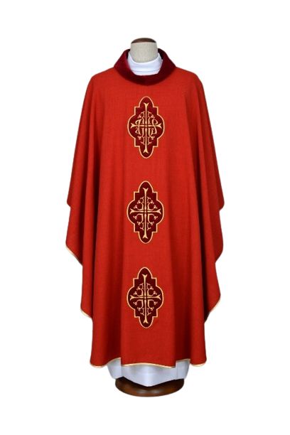 Ornat czerwony z haftowanymi aplikacjami z aksamitu (12) - Ornaty czerwone - Nowość