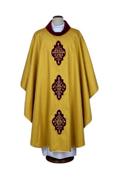 Ornat złoty z haftowanymi aplikacjami z aksamitu (12) - Ornaty złote/srebrne - Nowość