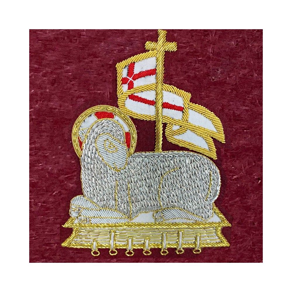 Ornat wielkanocny haftowany - aplikacja Baranka Bożego - ORNATY WIELKANOCNE - zdjęcie 2 - Ornat wielkanocny haftowany - aplikacja Baranka Bożego