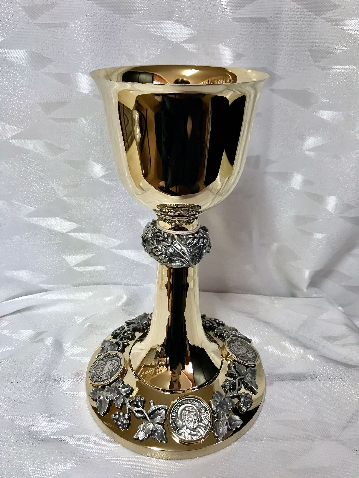 Kielich mszalny, medaliony 4 ewangelistów - 23 cm (4D) - KIELICHY MSZALNE - Nowość