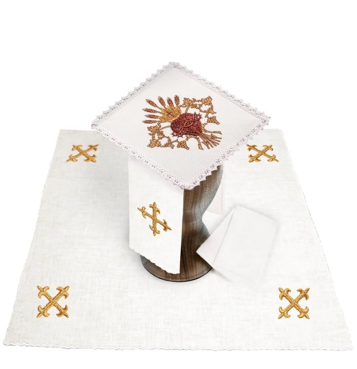 Bielizna kielichowa lniana, haftowana - Serce w koronie (1) - Zestawy - Nowość