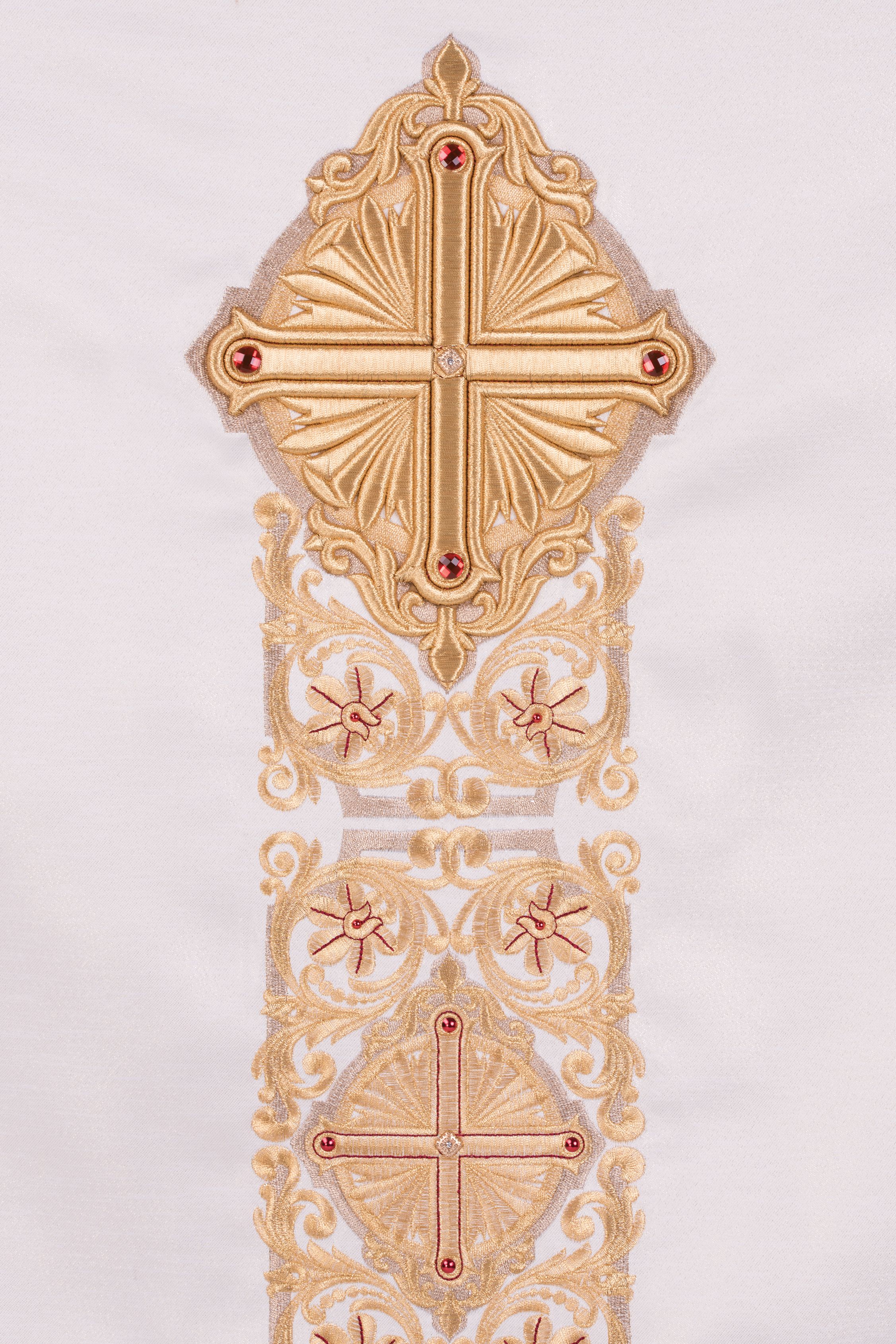 Ornat bogato haftowany, ozdobne kamienie - złoty (H58) - Ornaty złote/srebrne - zdjęcie 2 - Ornat bogato haftowany, ozdobne kamienie - złoty (H58)