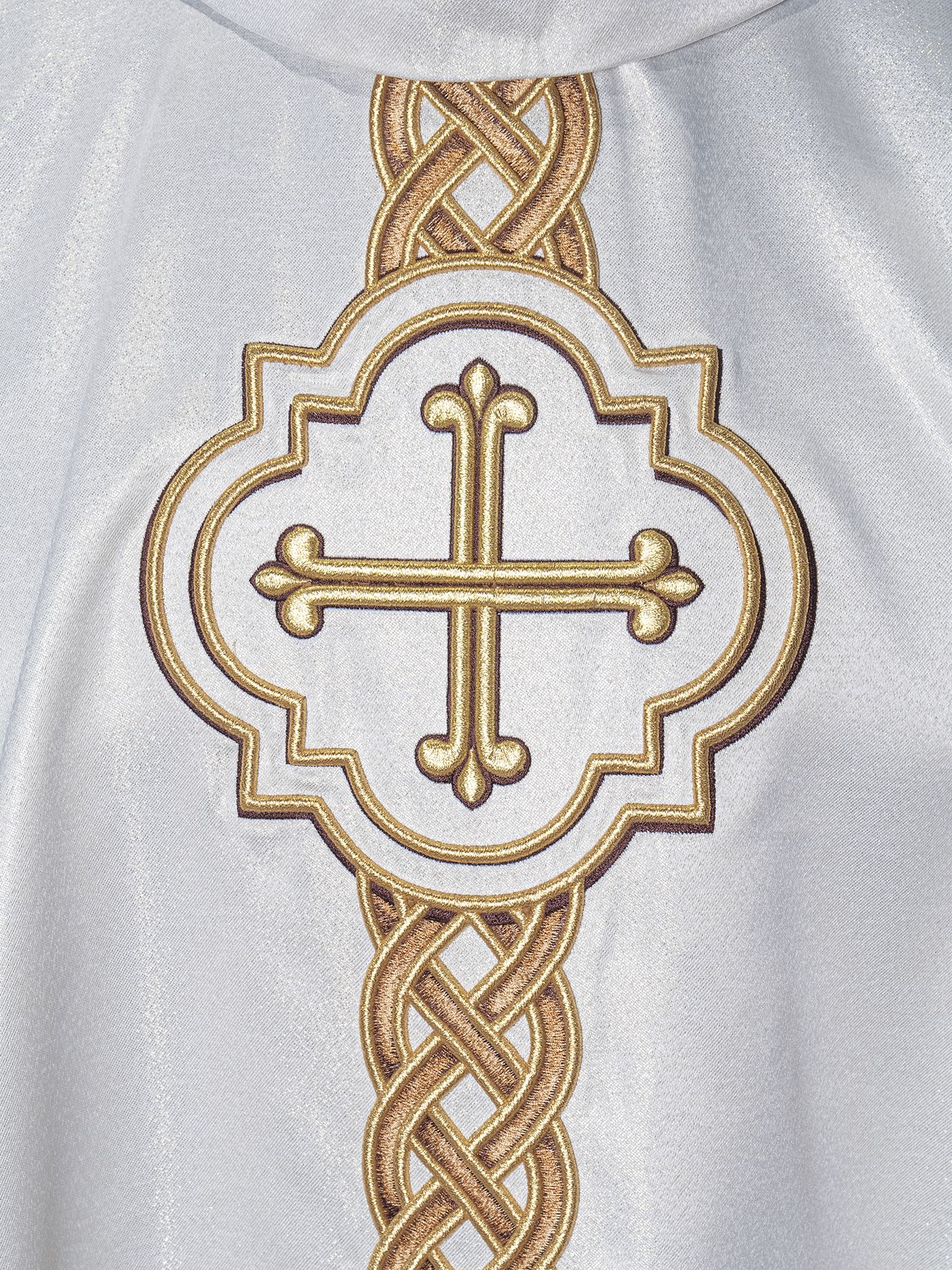 Ornat haftowany Krzyż - ecru (H173) - Ornaty białe/ ecru - zdjęcie 3 - Ornat haftowany Krzyż - ecru (H173)