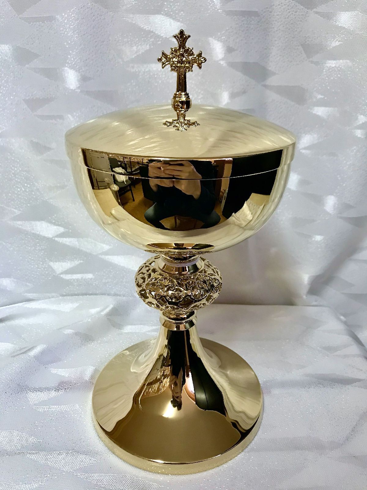 Puszka na komunikanty, pozłacana - 24 cm (1D) - PUSZKI MSZALNE - Nowość