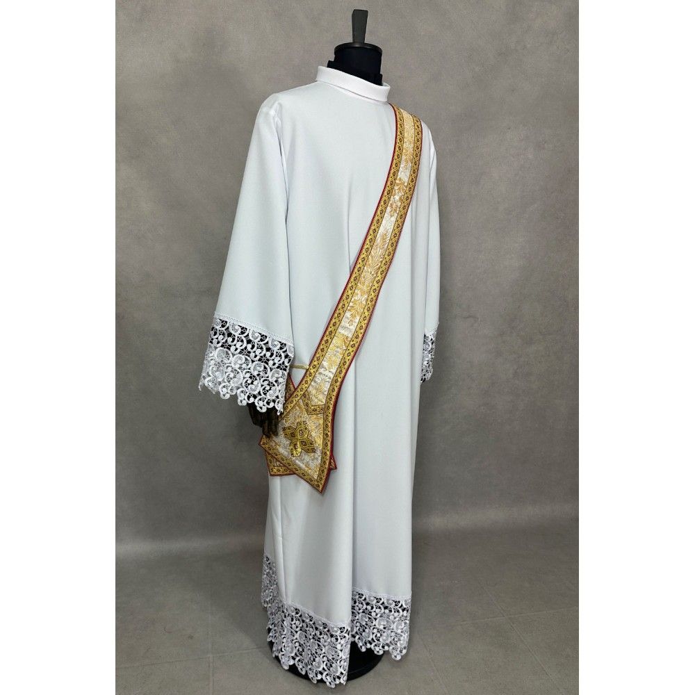 Dalmatyka rzymska,bogato zdobiona - tkanina brokatowa (3K) - DALMATYKI - zdjęcie 3 - Dalmatyka rzymska,bogato zdobiona - tkanina brokatowa (3K)