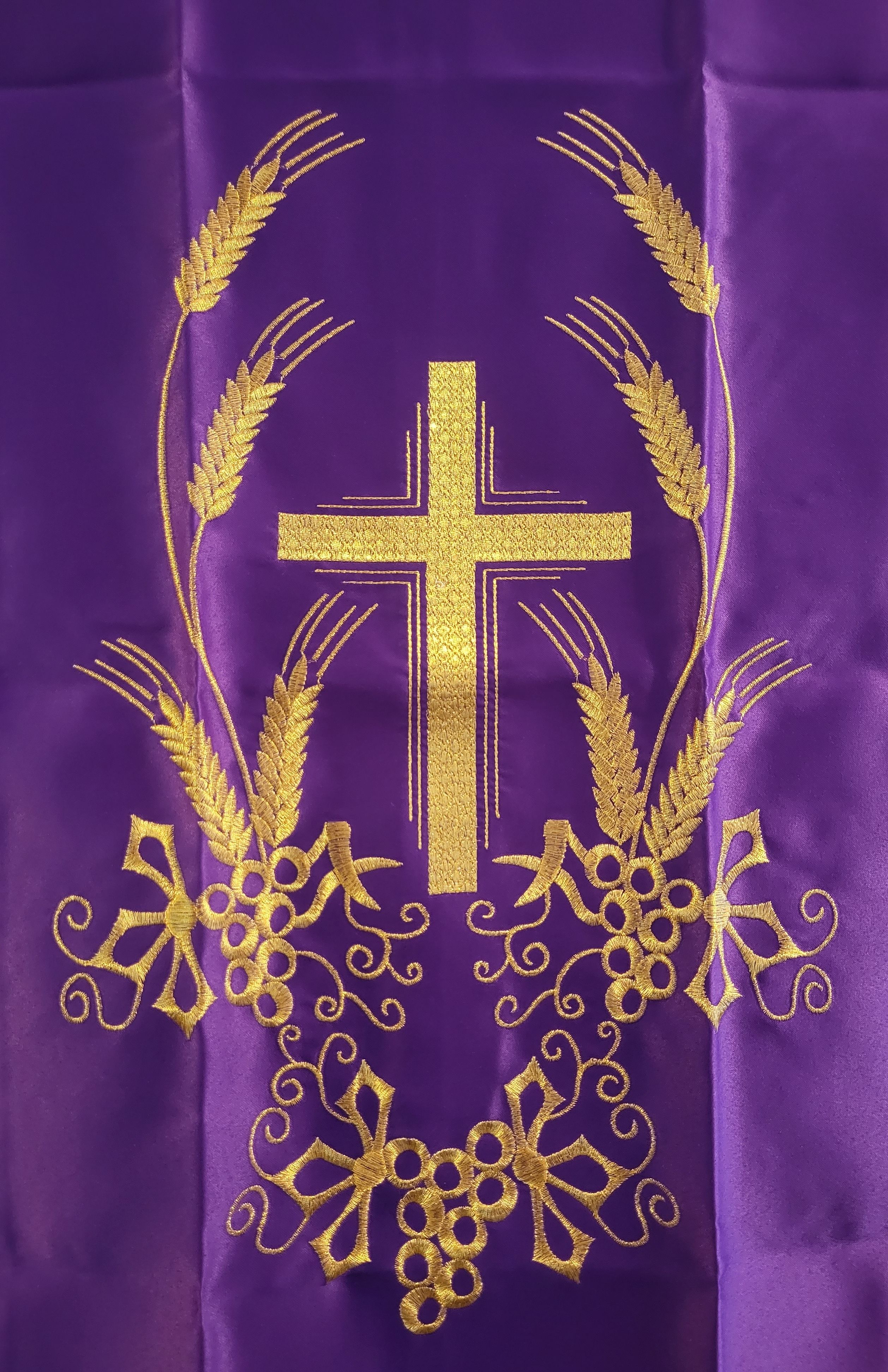 Lektorium haftowane, złoty haft - kolor fiolet (1U) - LEKTORIUM - zdjęcie 2 - Lektorium haftowane, złoty haft - kolor fiolet (1U)