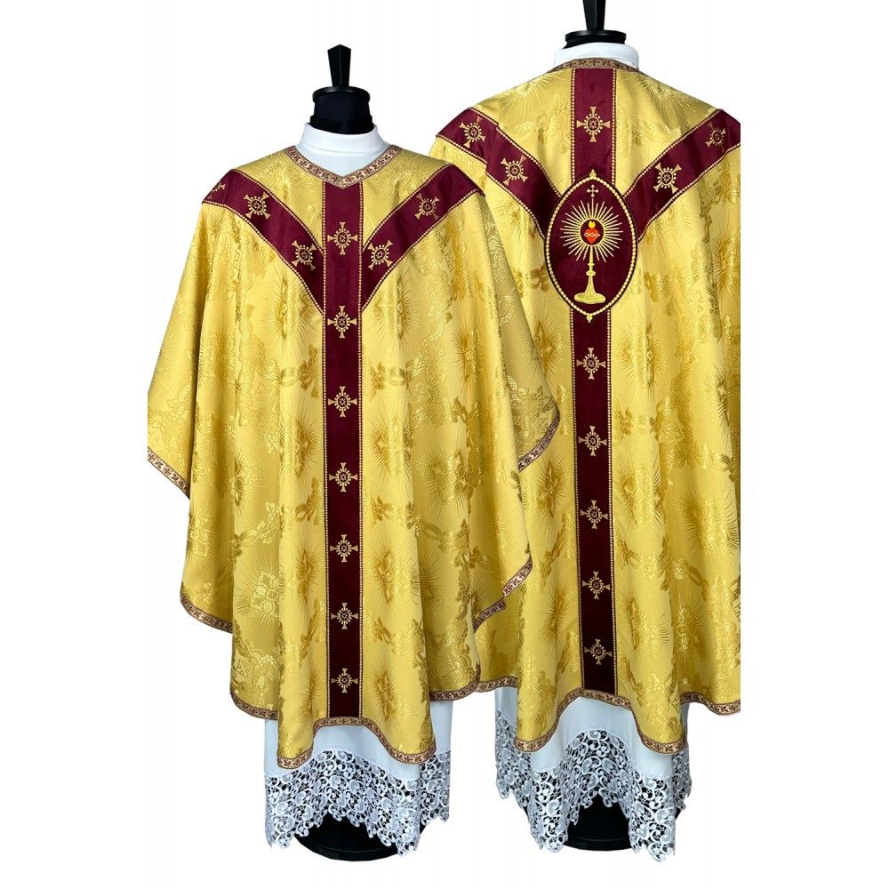 Ornat semi gotycki haftowany z motywem monstrancji (1K) - ASORTYMENT NA BOŻE CIAŁO - Nowość