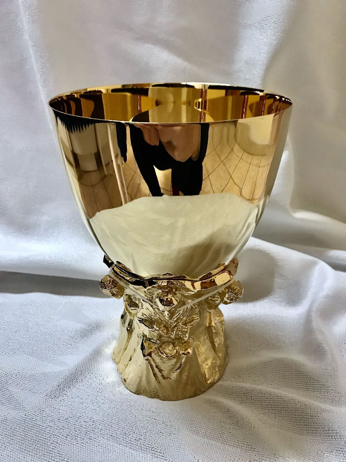 Kielich mszalny, pozłacany,Pan jezus + 2 uczniów, nodus odlew - 20 cm (26D) - KIELICHY MSZALNE - Nowość