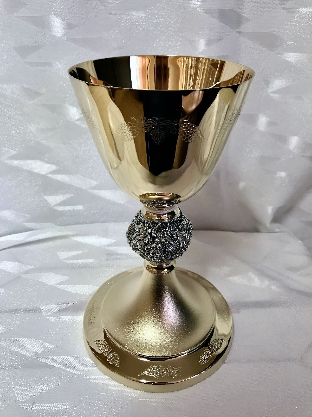 Kielich mszalny, pozłacany, winogrona, kłosy - 20 cm (40D) - KIELICHY MSZALNE - Nowość