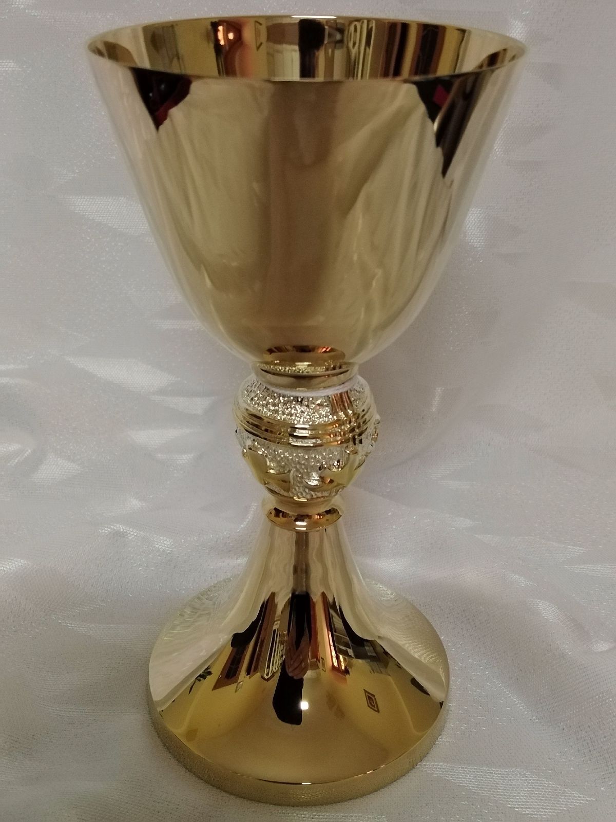 Kielich mszalny, pozłacany, polerowany, motyw gołębie - 20 cm (45D) - KIELICHY MSZALNE - Nowość